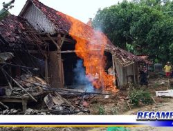 Sumur Bor Keluar Api Hanguskan Dapur Warga Sampang