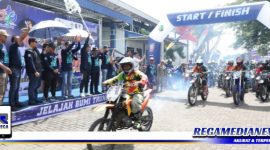 Caption: Bupati Sampang lepas peserta Sampang Adventure Trail (SATE) 4, (Dok. Prokopim Sampang). 