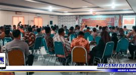 Caption: Ketua Bawaslu Sampang saat menyampaikan sambutan sosialisasi dan launching Gakkumdu, (Dok. Redaksi Regamedianews).