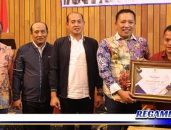 Rega Media News Terima Reward Media Terproduktif Dari Bupati Sampang