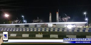 Panorama Alun-Alun Trunojoyo Sampang di Malam Hari