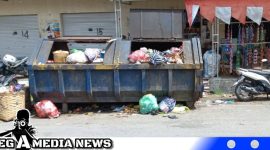 Caption: bak truk sampah yang terletak didepan Pasar Pangarengan, (dok. Harry Regamedianews).
