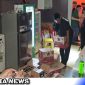 Caption: Polisi amankan ratusan miras di cafe kota Gorontalo, (dok. Yusrianto Regamedianews).
