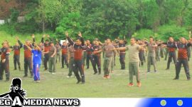 Caption: TNI-Polri hingga Wartawan Aceh Selatan saat Laksanakan Olah Raga Bersama (foto asmar endi) 
