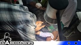 Caption: saat korban di evakuasi ke RSUD Yuliddin Away di tapaktuah. (Foto asmar endi) 