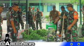 Caption: saat jajaran Kodim Aceh Selatan mempraktekan pembuatan pupuk cair (foto/AE) 