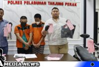 Caption: polisi tunjukkan kedua pelaku curanmor 26 TKP dan barang bukti, (dok. regamedianews).
