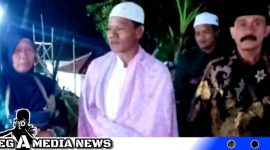 Caption: Simah, didampingi tokoh masyarakat dan Kades Gunung Rancak, (dok. regamedianews).