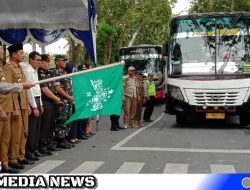 Ribuan Warga Sampang Berangkat Ke Resepsi Puncak Satu Abad NU