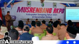 Caption: Bupati Sampang menyampaikan sambutannya saat Musrenbang RKPD 2024 di Pendopo Kecamatan Omben, (dok. regamedianews).