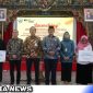 Caption: pose bersama Plt Bupati Bangkalan dengan pihak BPJS Ketenagakerjaan, (dok. regamedianews).