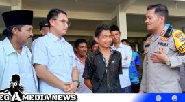 Caption: Kapolres Sampang AKBP Siswantoro, saat meninjau langsung tempat inovasi cegah narkoba di Desa Pacanggaan, (dok. Harry Regamedianews).