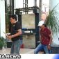 Caption: anggota GKS hendak menyerahkan data tambahan ke Kejari Sampang, (dok. regamedianews).