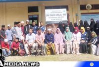 Caption: usai Kegiatan pemeriksaan kesehatan dan pengobatan dilingkungan pasantren Sirajul Ibad (foto/ae) 