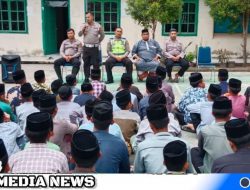 Sat Lantas Polres Aceh Selatan Menggelar Program Polisi Saweu Pesantren