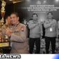 Caption: penyerahan reward kepada Kapolres Sampang AKBP Siswantoro, (dok. regamedianews).