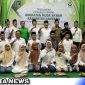 Caption: Ketua AMK Sampang (Nurul Huda) pose bersama dengan Banom PPP Sampang, (dok. regamedianews).