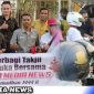 Caption: momen ramadhan, jajaran redaksi Rega Media  berbagi takjil ke pengguna jalan, (dok. regamedianews).