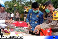 Caption: Wabup Sampang dan Kapolres Sampang hendak musnahkan barang bukti sabu, (dok. regamedianews).