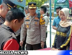 Pastikan Mudik Aman, Sopir Bus Terminal Sampang Dites Urine