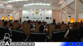 Caption: saat berlangsungnya acara halal bihalal dan rapat paripurna DPRD Sampang, (dok. regamedianews). 