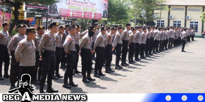 Caption: apel kesiapan personel Polres Sampang dalam pengamanan Pilkades serentak di Kabupaten Bangkalan, (dok. regamedianews).