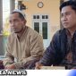 Caption: kuasa hukum dan pelapor kasus dugaan pemalsuan tanda tangan penuhi panggilan Polres Sampang, (dok. regamedianews).