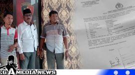 Caption: Garda Kawal Sampang (GKS) saat mendatangi Unit Satreskrim Polres Sampang, (dok. regamedianews).