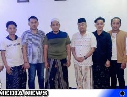 Bos Madura Travel Bersama Musisi Madura Kunjungi Ponpes Al Baidhowiyah Sampang