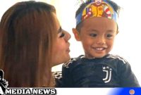 Caption: Risma Aw Aw mendampingi putranya saat acara hari ulang tahun, (dok. regamedianews).