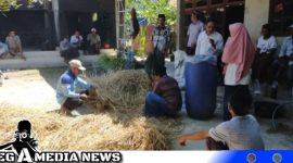 Caption: Pemateri jelaskan manfaat limbah tani menjadi pakan ternak, (dok. regamedianews).