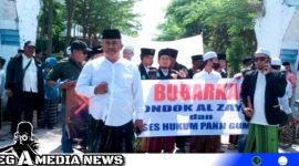 Caption: massa FUIB Madura saat bergerak menuju kantor Kemenag Sampang, (dok. regamedianews).