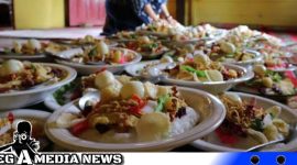 Caption: ilustrasi, tajin sorah (bubur asyura') atau makanan yang diantarkan kepada tetangga saat tanggal 1 Muharram. 