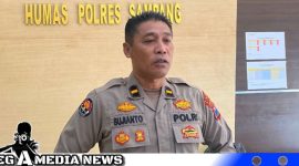 Caption: Kasi Humas Polres Sampang Ipda Sujianto, saat diwawancara awak media, (dok. regamedianews). 