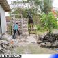 Caption: pengerjaan MCK di lokasi rehab rutilahu, oleh Satgas TMMD Kodim 0828 Sampang, (dok. regamedianews). 