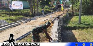 Pacu Semangat Satgas TMMD Sampang di Lokasi Betonisasi