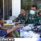 Caption: Timkes Satgas TMMD ke-117 Kodim 0828 Sampang saat memeriksa kesehatan warga Pasarenan, (dok. regamedianews).
