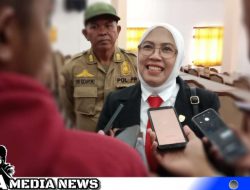 Nyai Anik Dilantik Jadi PAW Anggota DPRD Sampang