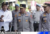 Caption: Kapolda Jatim Irjen Pol Toni Harmanto, didampingi Bupati dan Kapolres Sampang, (dok. regamedianews). 
