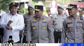 Caption: Kapolda Jatim Irjen Pol Toni Harmanto, didampingi Bupati dan Kapolres Sampang, (dok. regamedianews). 