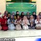 Caption: pose bersama Persit Kartika Chandra Kirana Cabang Sampang, (dok. regamedianews). 
