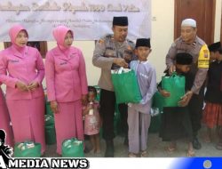 Polsek Omben Hiasi Maulidurrasul Dengan Santuni Anak Yatim