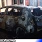 Caption: tampak satu unit mobil milik warga Desa Banyusokah, Ketapang, Sampang, hangus terbakar, (dok. regamedianews). 