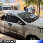 Caption: Tim Labfor Polda Jatim saat olah TKP di lokasi peristiwa teror pembakaran mobil, (dok. regamedianews). 