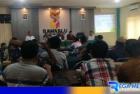 Caption: berlangsungnya rakor Bawaslu Sampang bersama insan pers, (dok. regamedianews). 