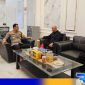 Caption: Kalapas Narkotika Pamekasan saat koordinasi tentang persiapan pengamanan nataru dengan Kapolres Pamekasan, (dok. regamedianews). 