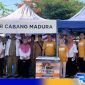 Caption: Kepala BPJamsostek Madura, Indriyatno, foto bersama tim aktivasi pasar, kerja keras, bebas cemas, (dok. regamedianews). 