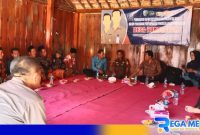Caption: saat berlangsungnya kegiatan peningkatan kapasitas aparatur Pemerintah Desa Rongdalam, (dok. regamedianews). 