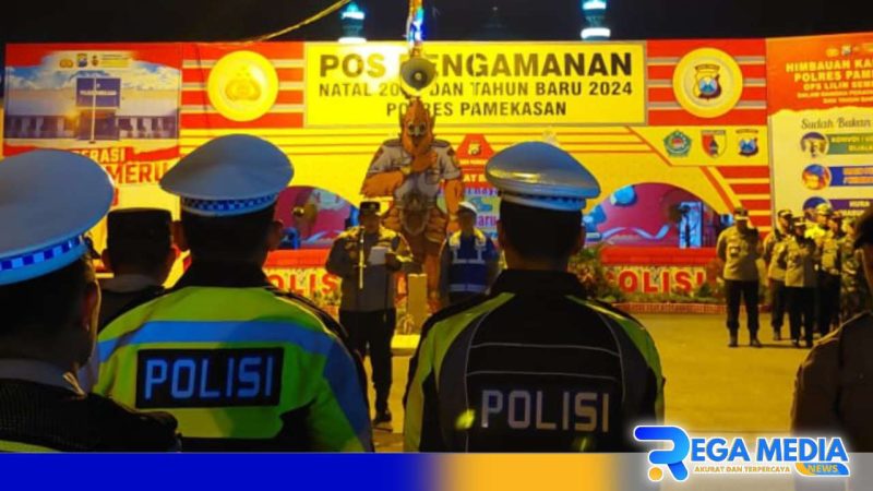 Caption: Kapolres Pamekasan AKBP Jazuli Dani Iriawan pimpin apel pengamanan malam tahun baru 2024, (dok. regamedianews). 