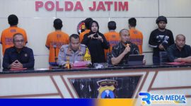 Caption: press conference, Polda Jawa Timur ungkap kasus penembakan di Sampang, (dok. regamedianews). 